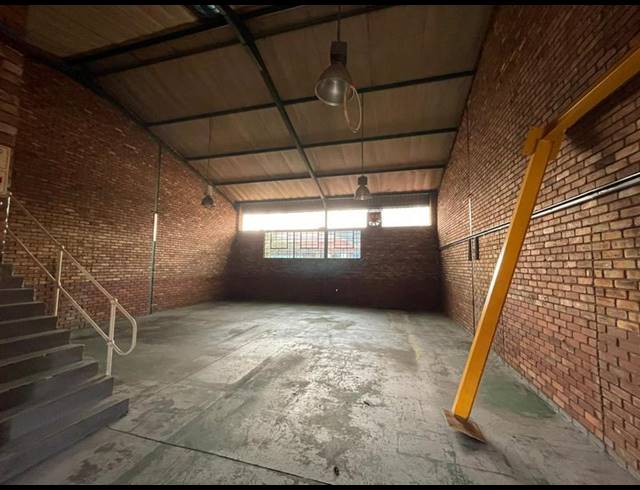 INDUSTRIAL PROPERTY TO RENT IN HENNOPS PARK INDUSTRIAL